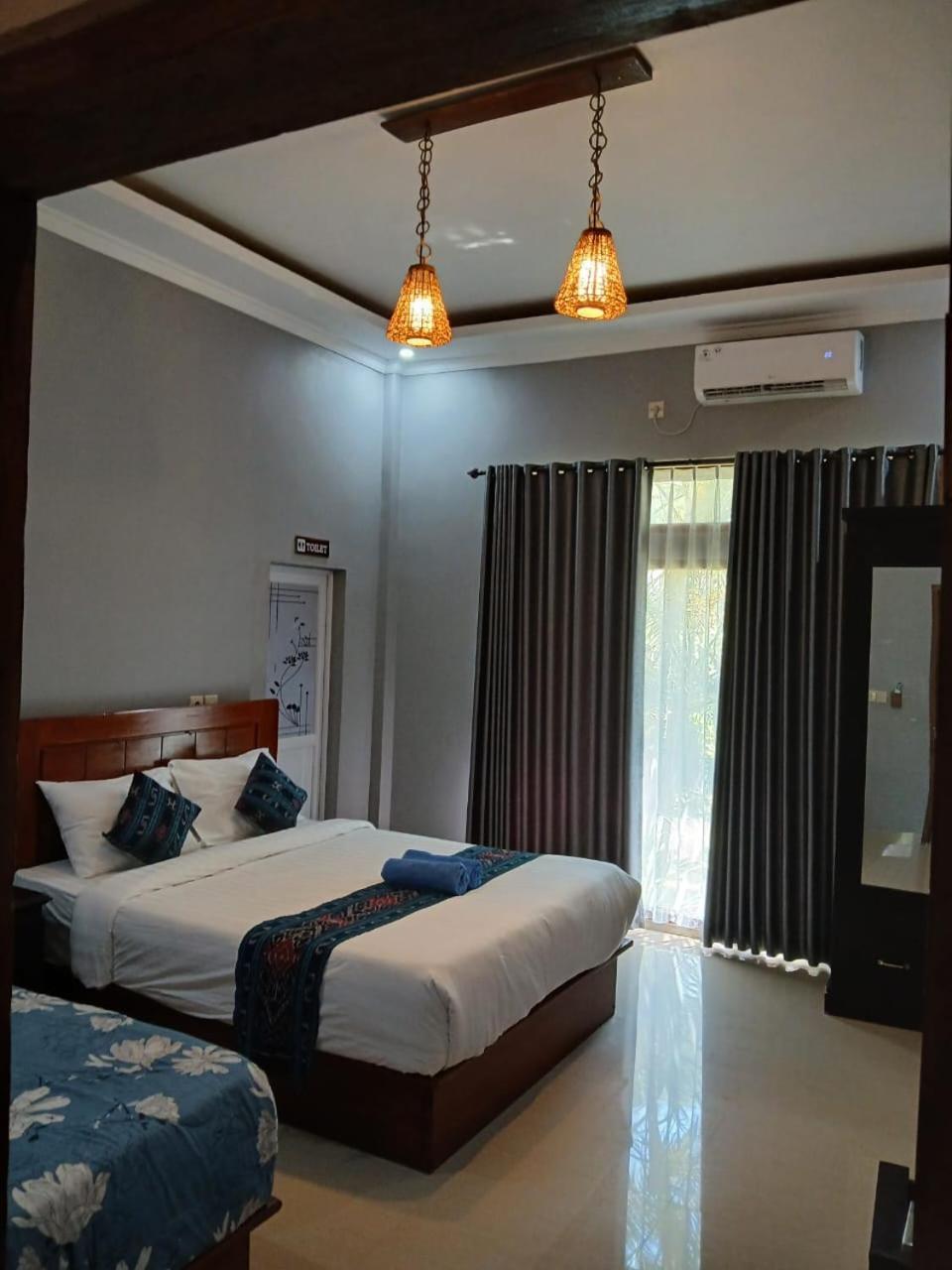 Warm Villas Lombok Kuta  Exteriör bild