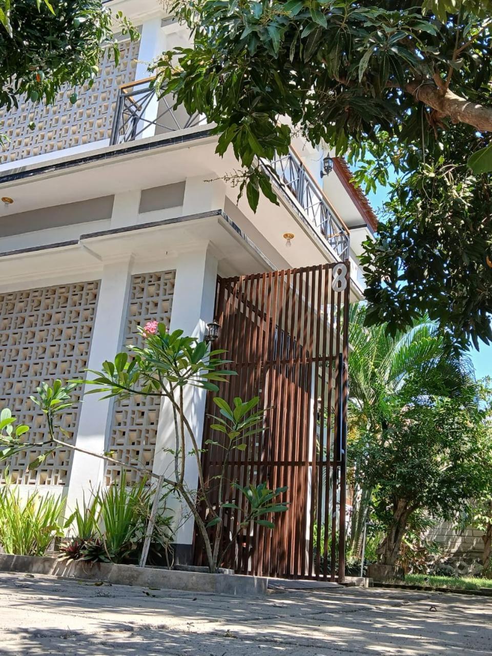 Warm Villas Lombok Kuta  Exteriör bild