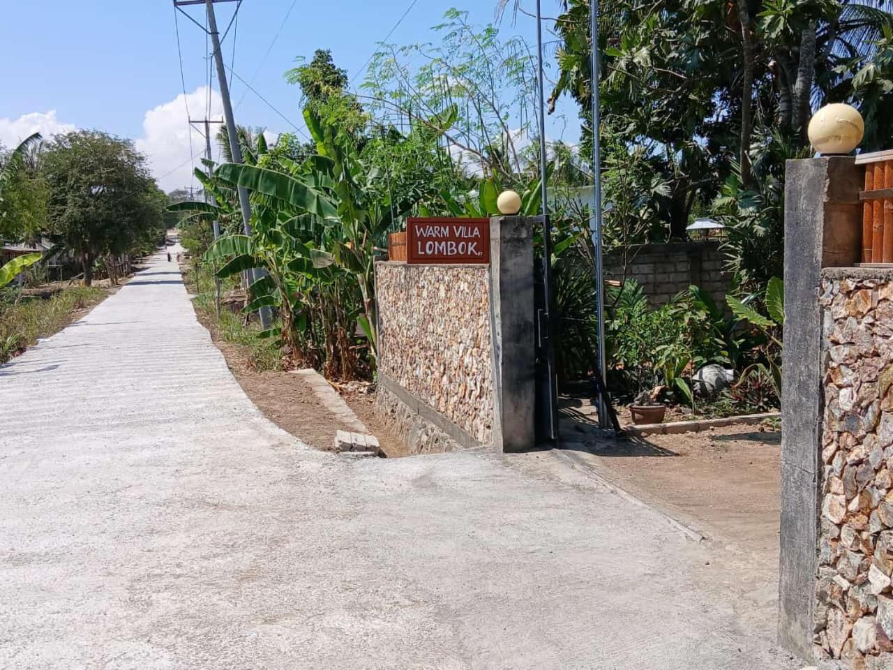 Warm Villas Lombok Kuta  Exteriör bild